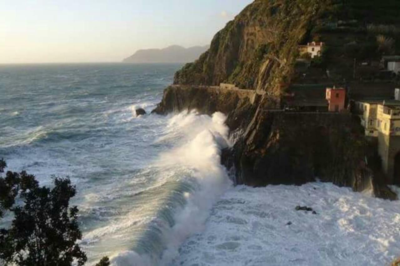 Ca'La Luna - In Centro Con Terrazza Daire Riomaggiore Dış mekan fotoğraf