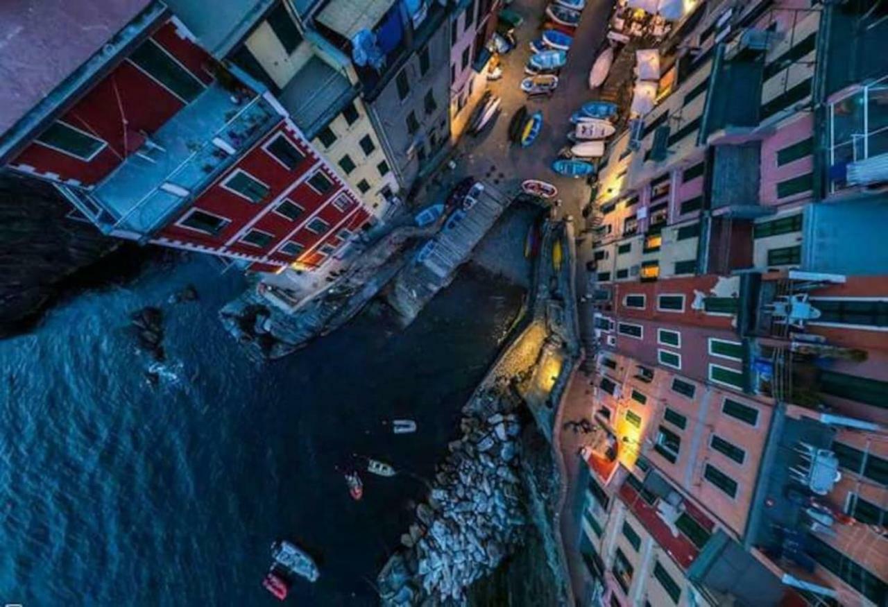 Ca'La Luna - In Centro Con Terrazza Daire Riomaggiore Dış mekan fotoğraf